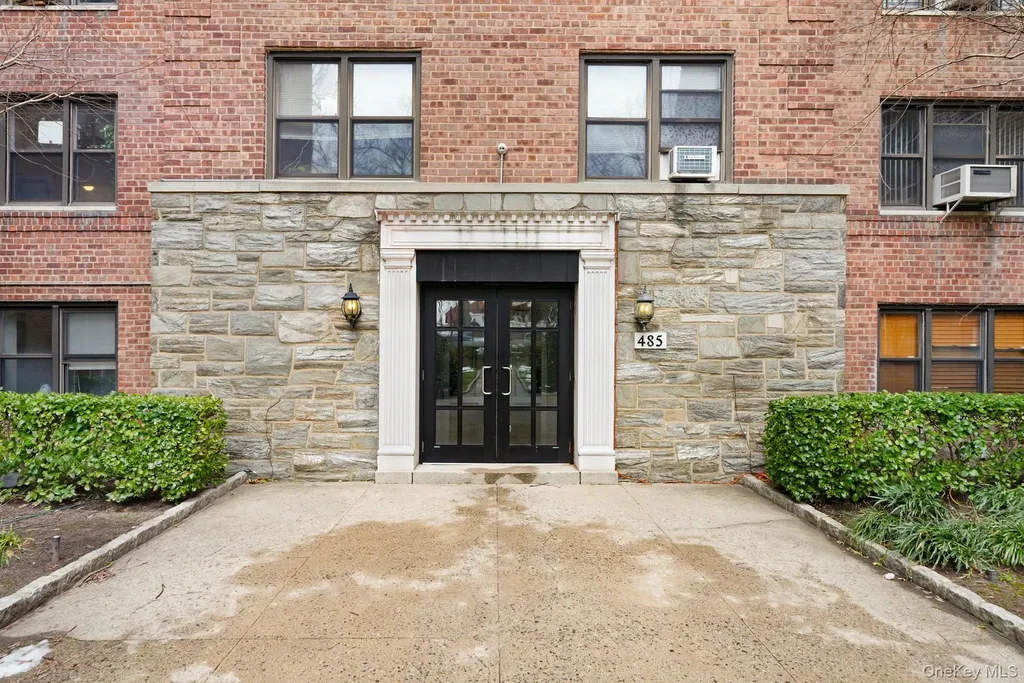 485 E Lincoln Avenue Mount Vernon NY 10552