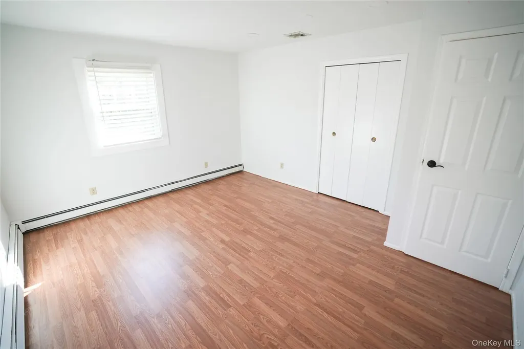 90 Rockland Drive Jericho NY 11753