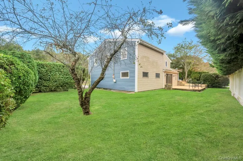 90 Rockland Drive Jericho NY 11753