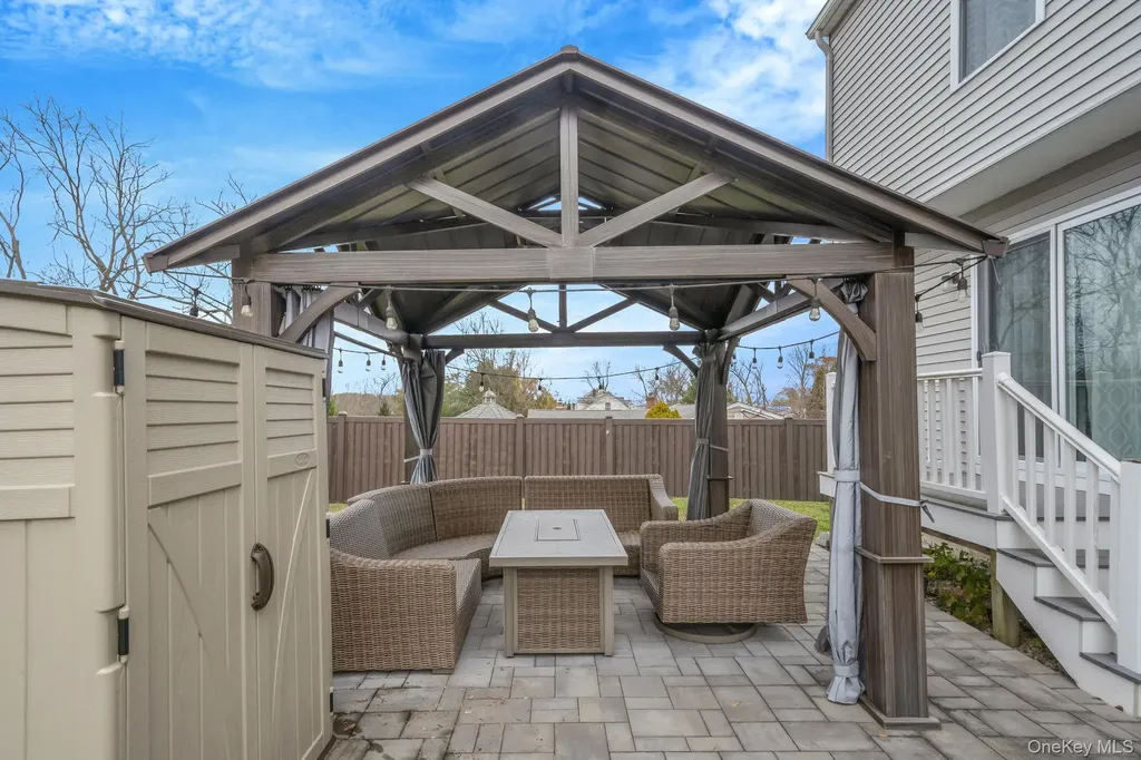 66 Locust Drive Kings Park NY 11754