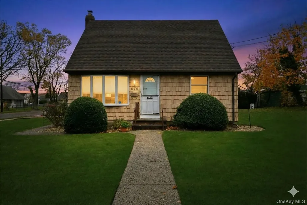 979 Merillon Avenue Westbury NY 11590