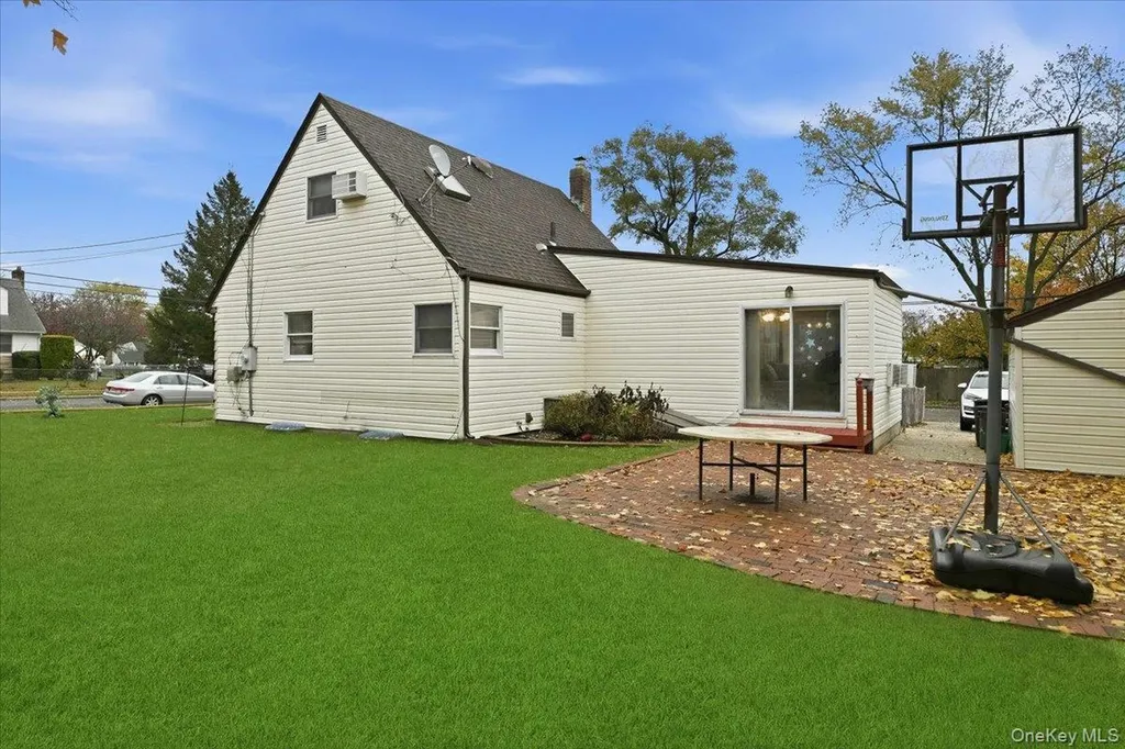 979 Merillon Avenue Westbury NY 11590
