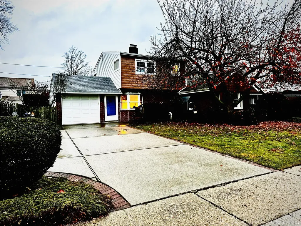 55 Constellation Road Levittown NY 11756