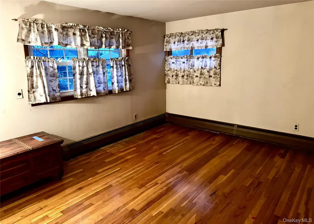 55 Constellation Road Levittown NY 11756