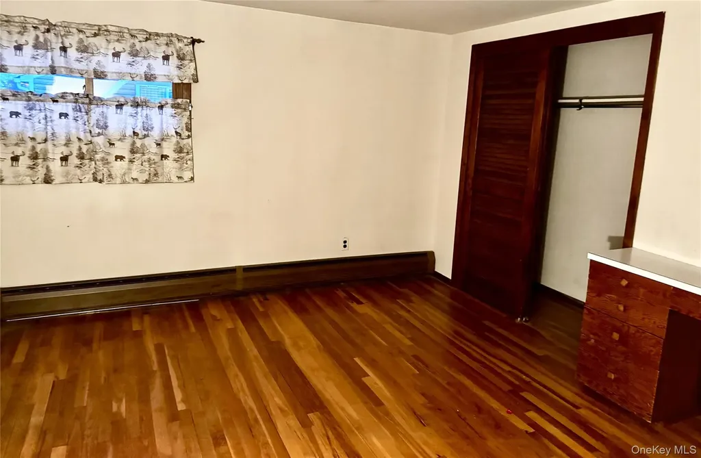 55 Constellation Road Levittown NY 11756