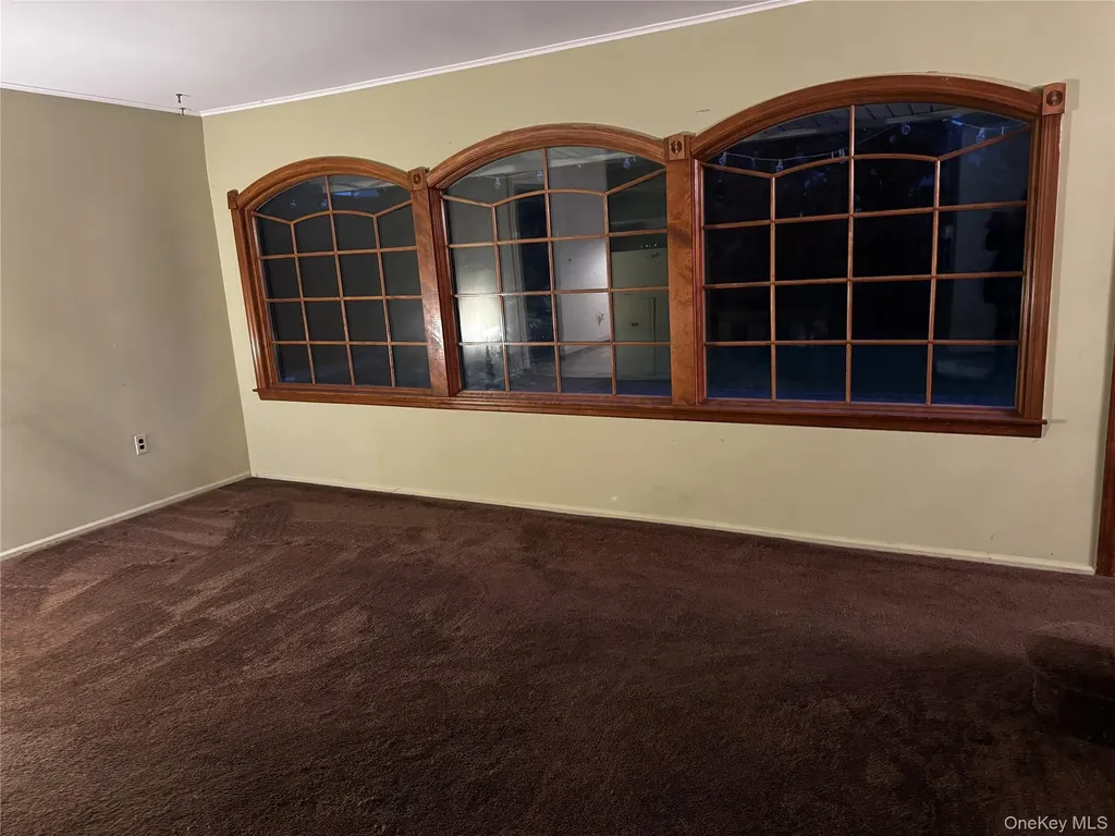 55 Constellation Road Levittown NY 11756