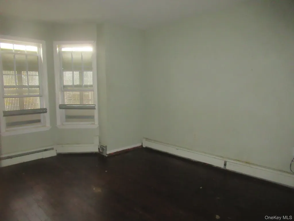 35 Carpenter Avenue Newburgh NY 12550