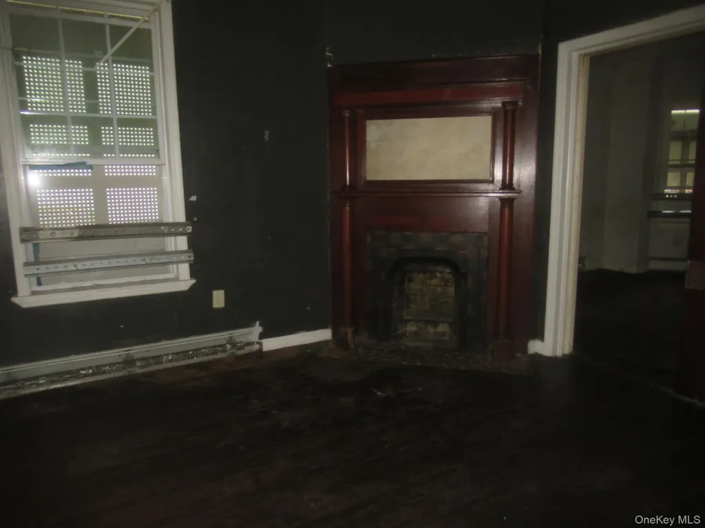 35 Carpenter Avenue Newburgh NY 12550