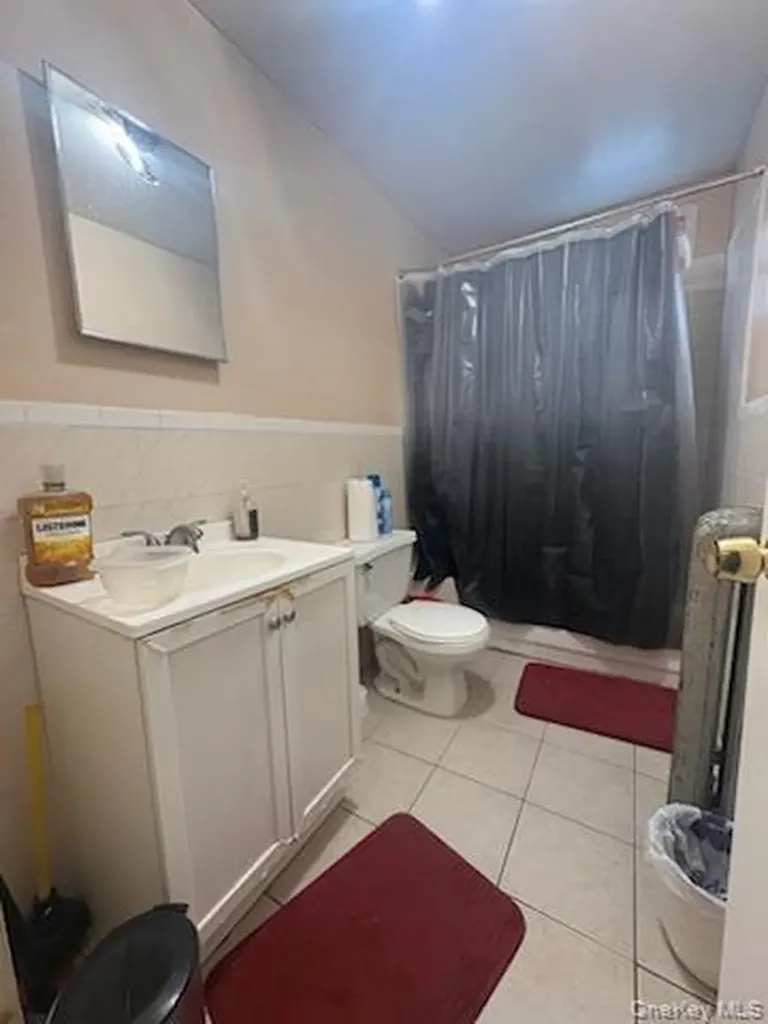 19144 113th Road Saint Albans NY 11412