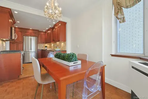 1270 North Avenue New Rochelle NY 10804