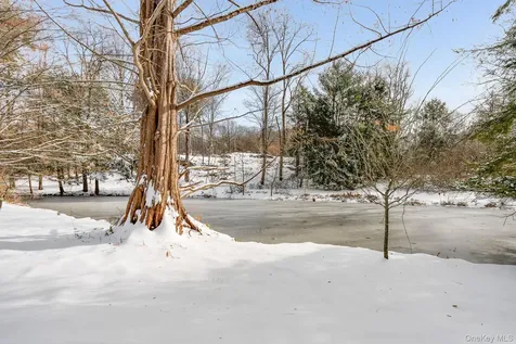 104 S Quaker Lane Hyde Park NY 12538