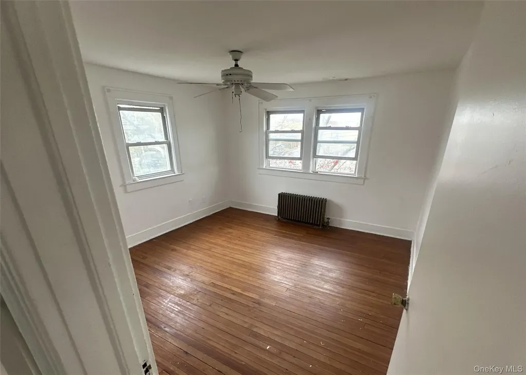 2922 Oceanside Road Oceanside NY 11572