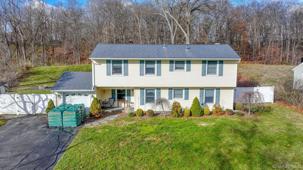 17 Homer Place Poughkeepsie NY 12603