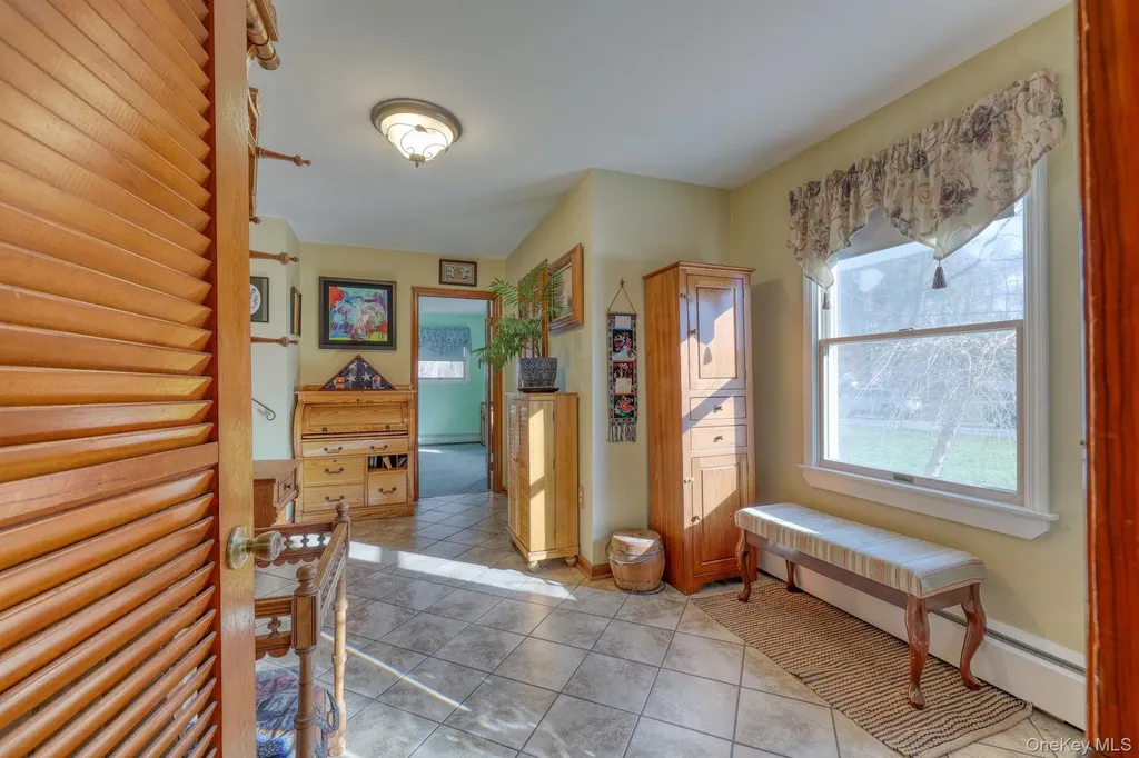 17 Homer Place Poughkeepsie NY 12603