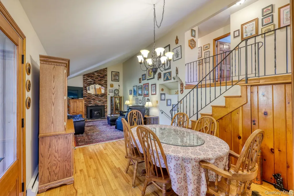 17 Homer Place Poughkeepsie NY 12603