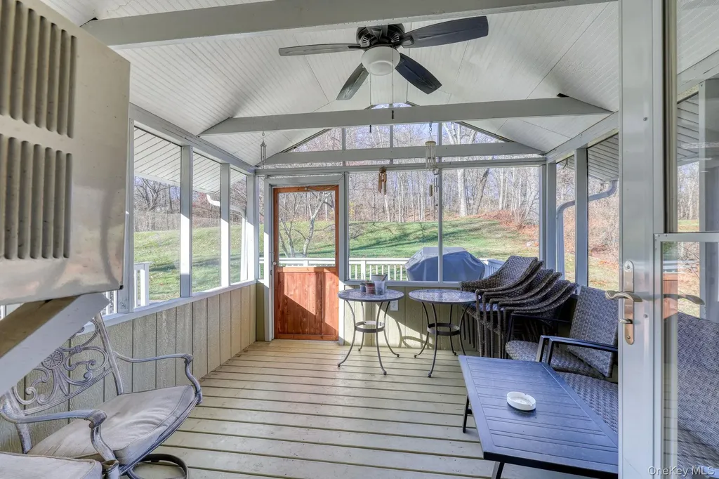 17 Homer Place Poughkeepsie NY 12603