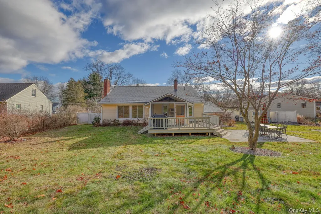 17 Homer Place Poughkeepsie NY 12603