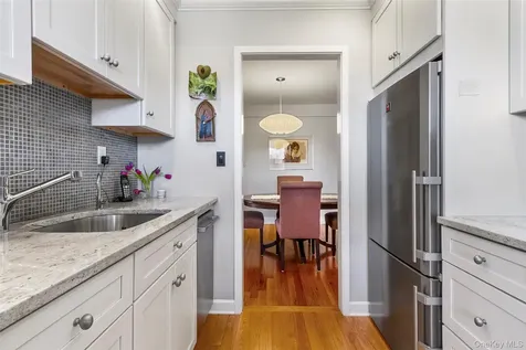 565 Broadway Hastings-on-hudson NY 10706