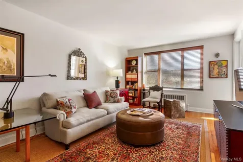 565 Broadway Hastings-on-hudson NY 10706