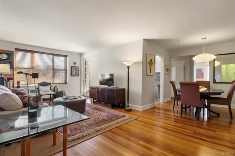 565 Broadway Hastings-on-hudson NY 10706