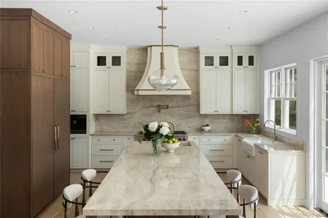 100 Narrow Lane Southampton NY 11968