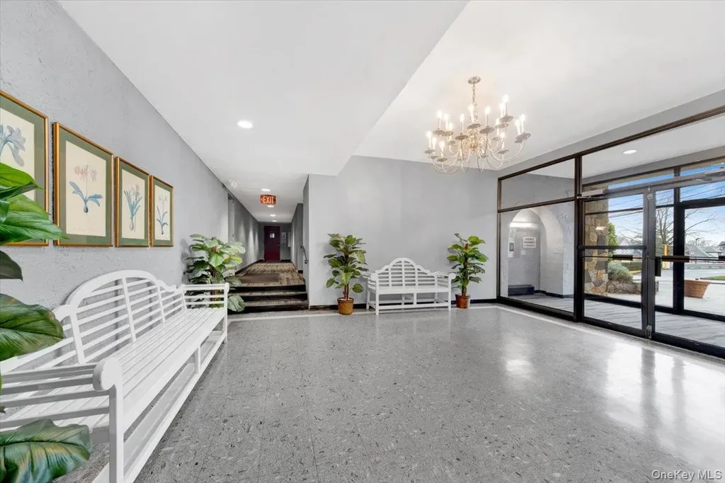 25 Lake Street White Plains NY 10603