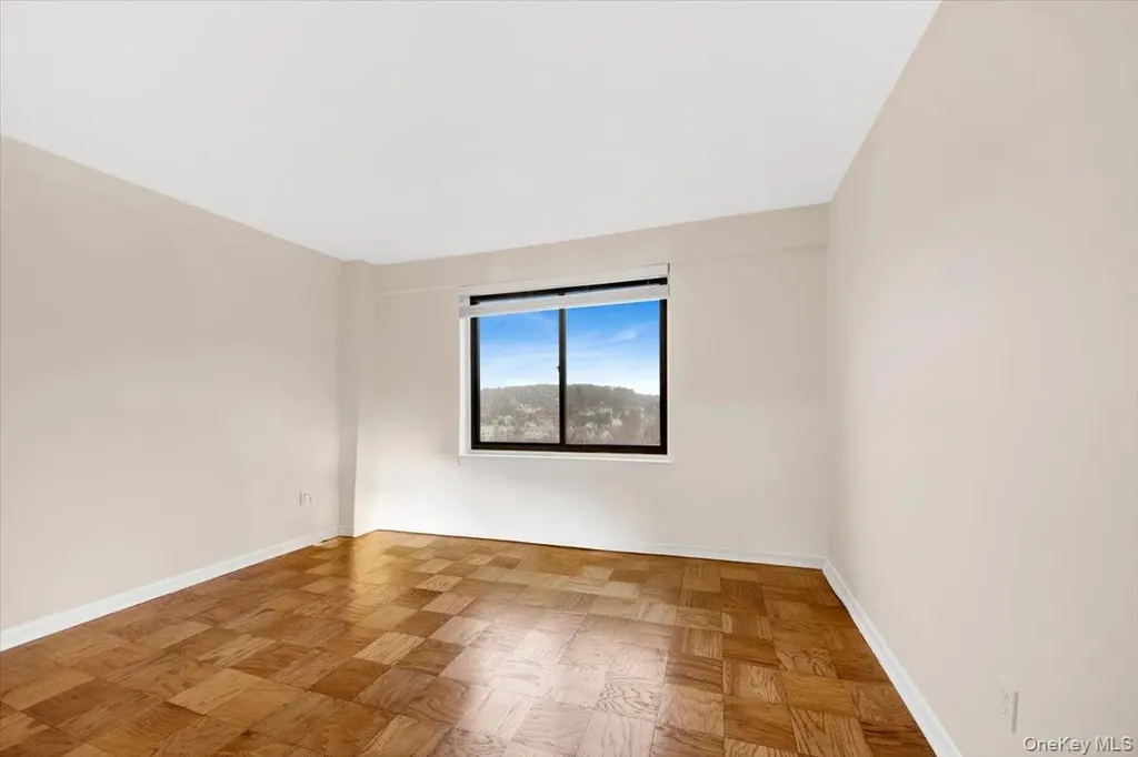 25 Lake Street White Plains NY 10603