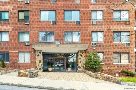 25 Lake Street White Plains NY 10603