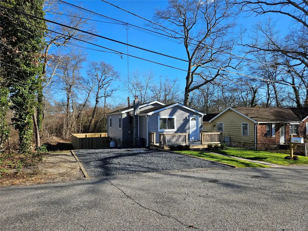 133 Denton Street Patchogue NY 11772