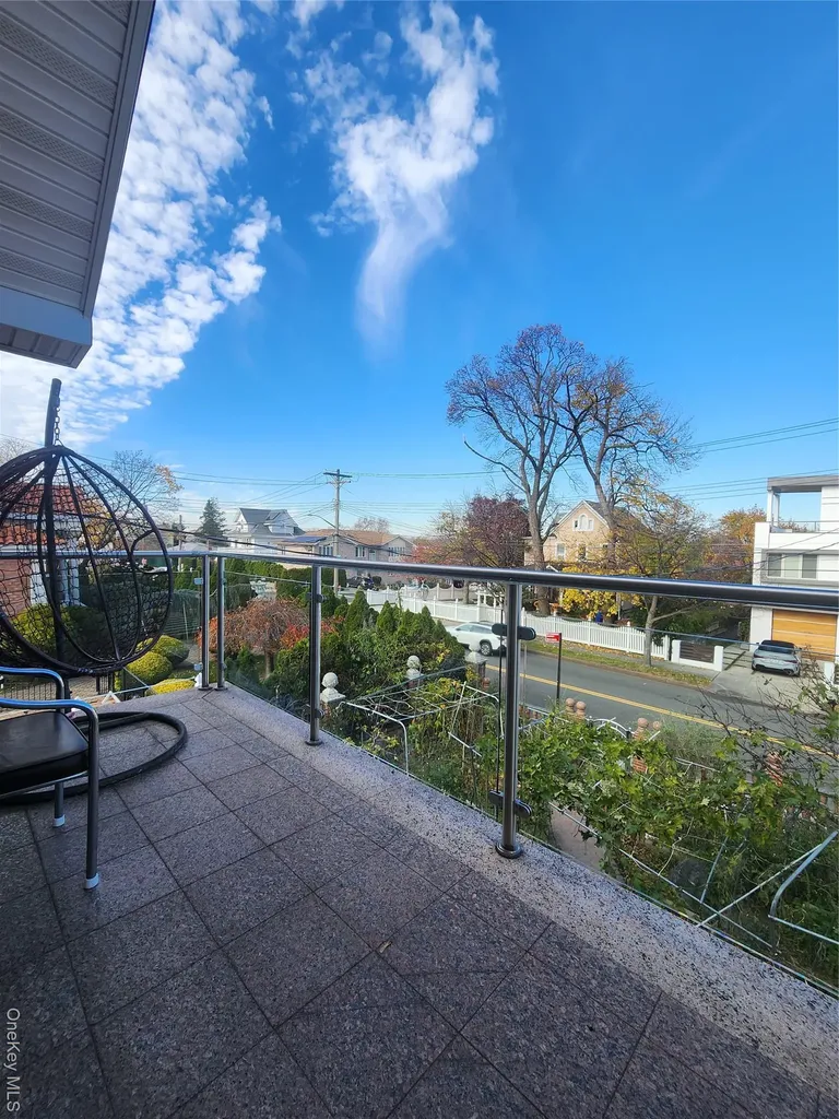13910 14th Avenue Whitestone NY 11357