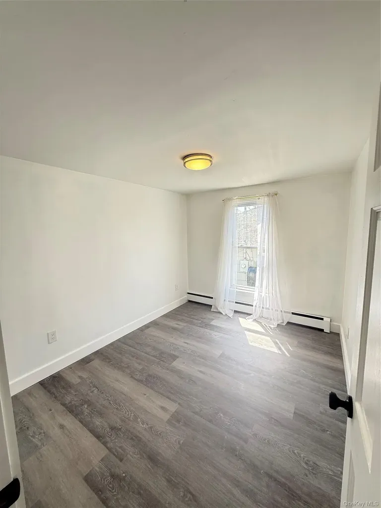 610 Laurelton Boulevard Long Beach NY 11561