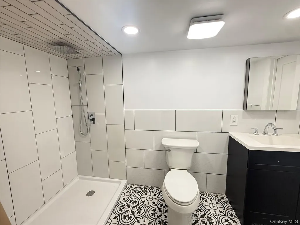 610 Laurelton Boulevard Long Beach NY 11561