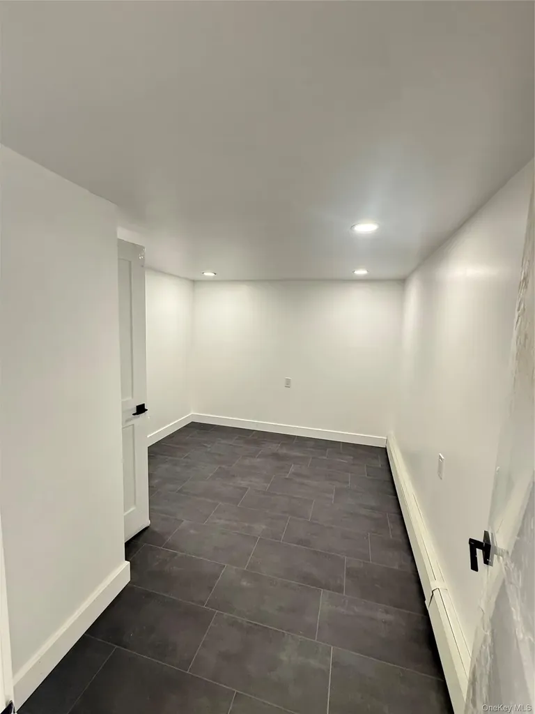 610 Laurelton Boulevard Long Beach NY 11561