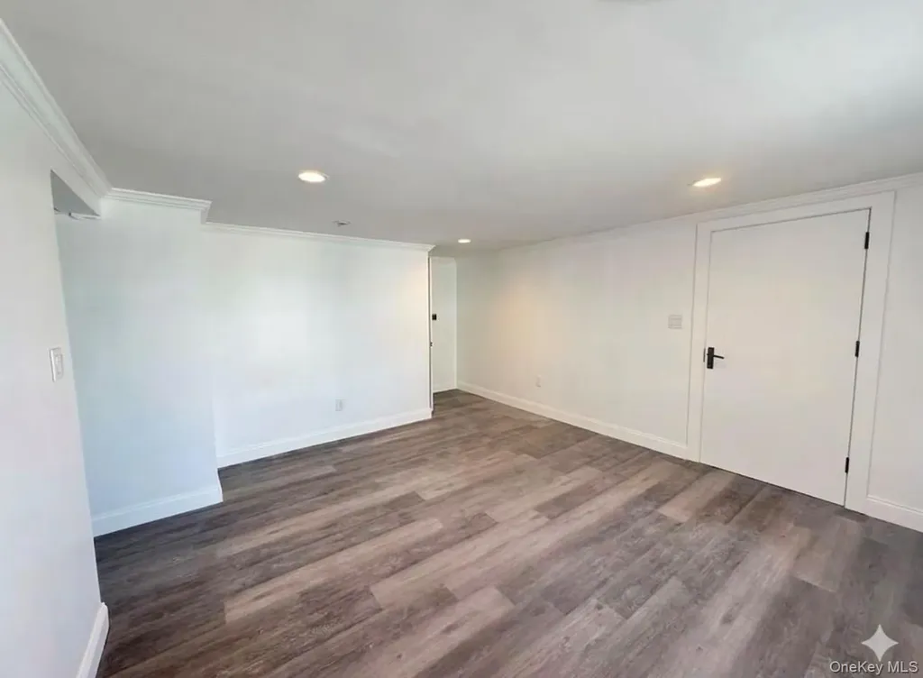 610 Laurelton Boulevard Long Beach NY 11561