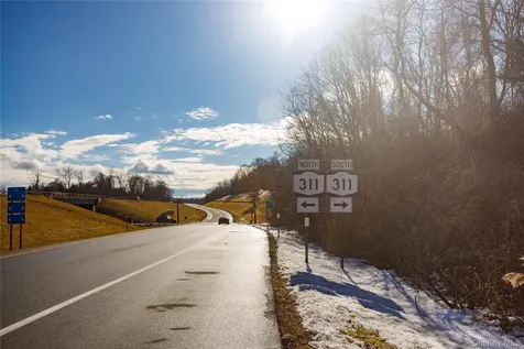 79 Clubhouse Drive Carmel NY 10512