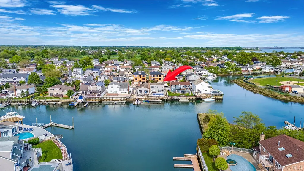 3452 Ocean Avenue Oceanside NY 11572