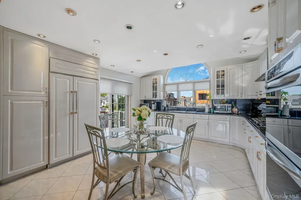 3452 Ocean Avenue Oceanside NY 11572