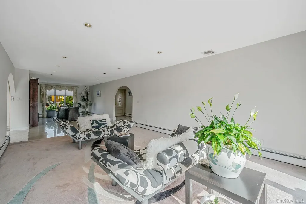 3452 Ocean Avenue Oceanside NY 11572