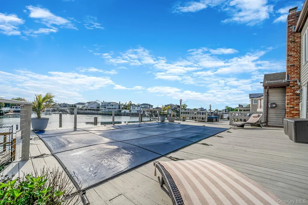 3452 Ocean Avenue Oceanside NY 11572