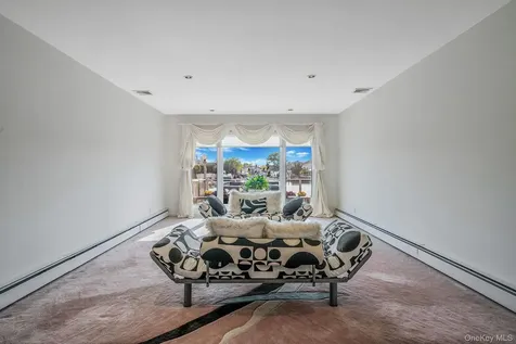 3452 Ocean Avenue Oceanside NY 11572