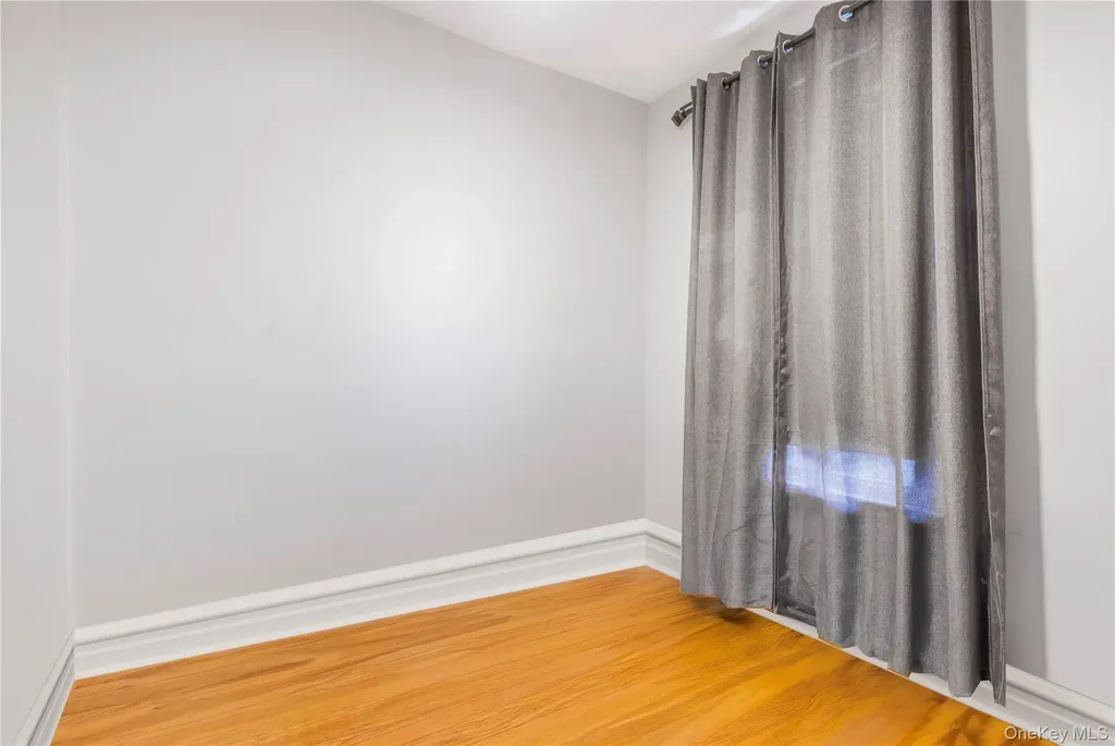 853 E 49th Street Brooklyn NY 11203