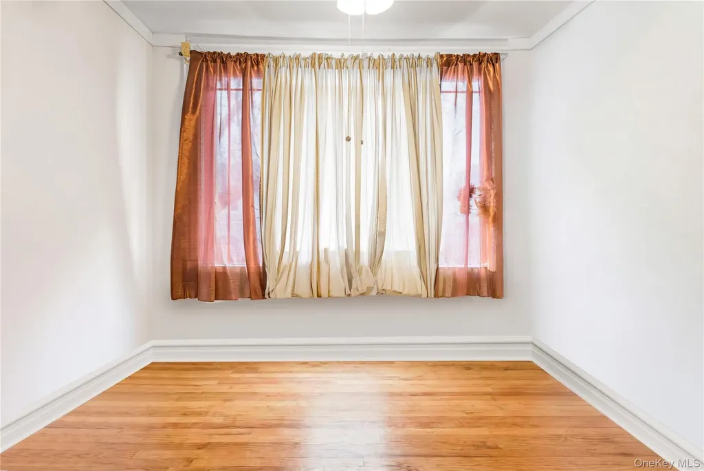 853 E 49th Street Brooklyn NY 11203