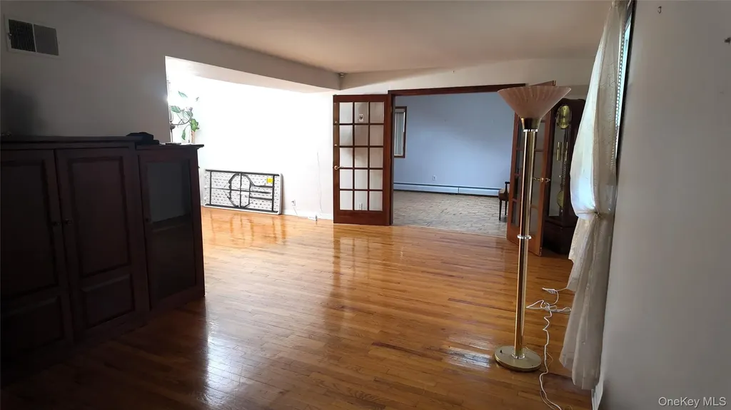 93 Whitman Road Yonkers NY 10710