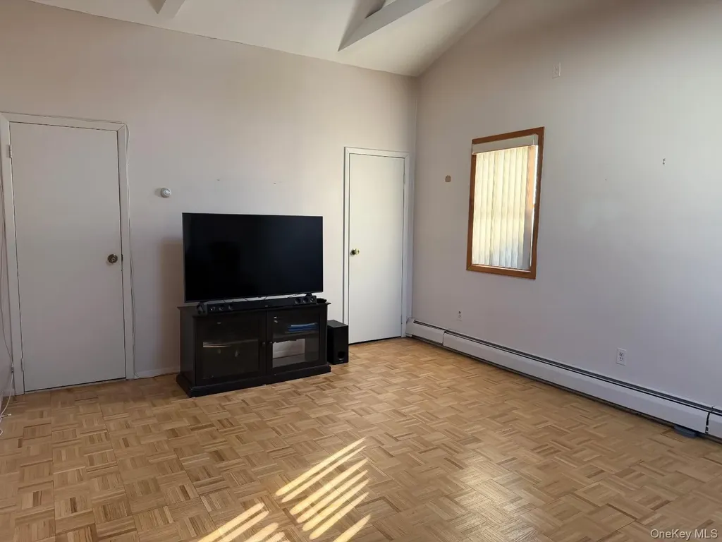 93 Whitman Road Yonkers NY 10710