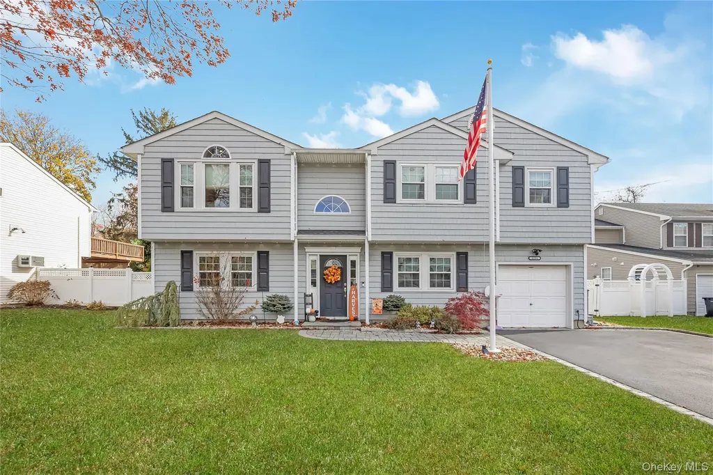 1291 Boston Avenue Bay Shore NY 11706