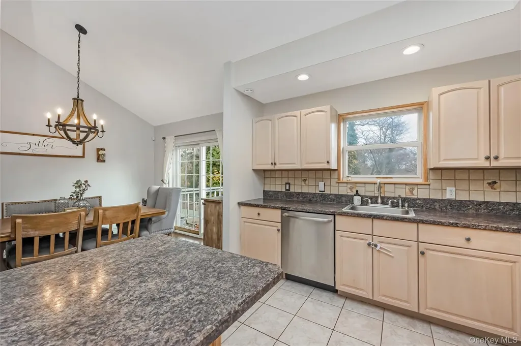 1291 Boston Avenue Bay Shore NY 11706