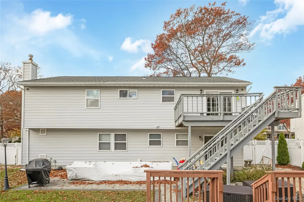 1291 Boston Avenue Bay Shore NY 11706
