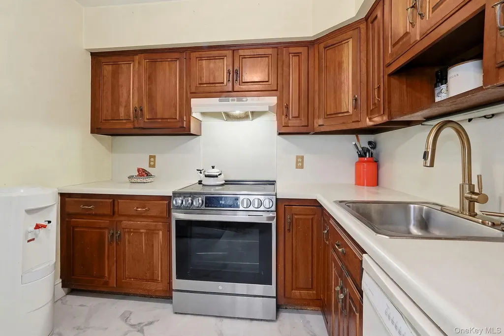46 Mitchell Avenue Poughkeepsie NY 12603