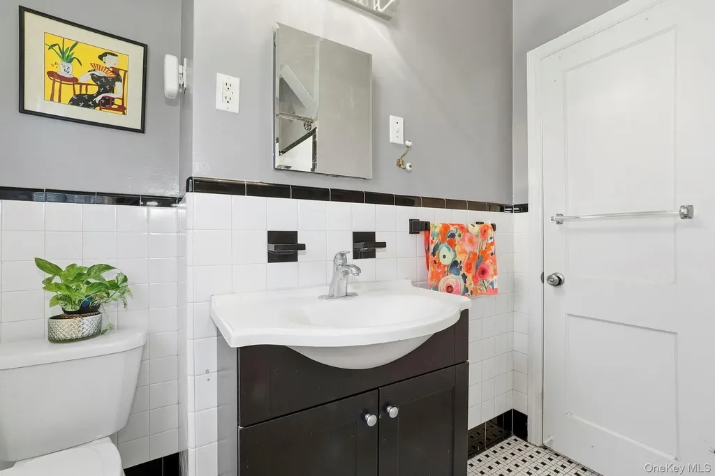 46 Mitchell Avenue Poughkeepsie NY 12603