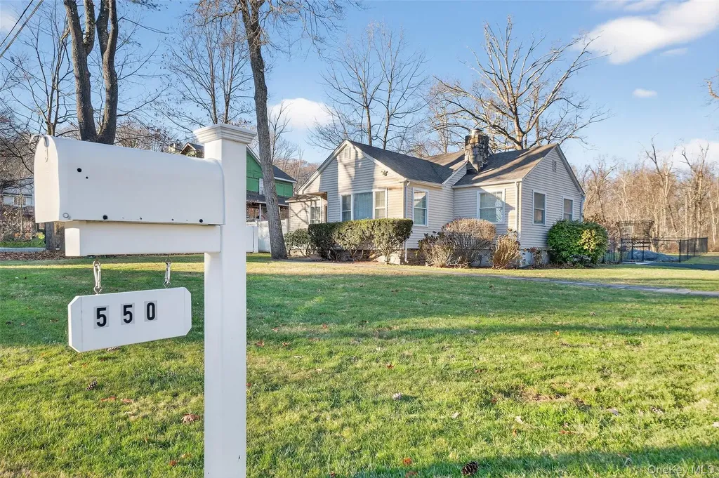 550 Beach Road Mahopac NY 10541
